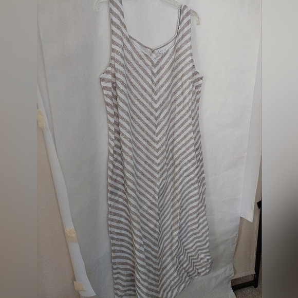 J. Jill Chevron Pattern Maxi Dress - Cream and Brown - Picture 1 of 5